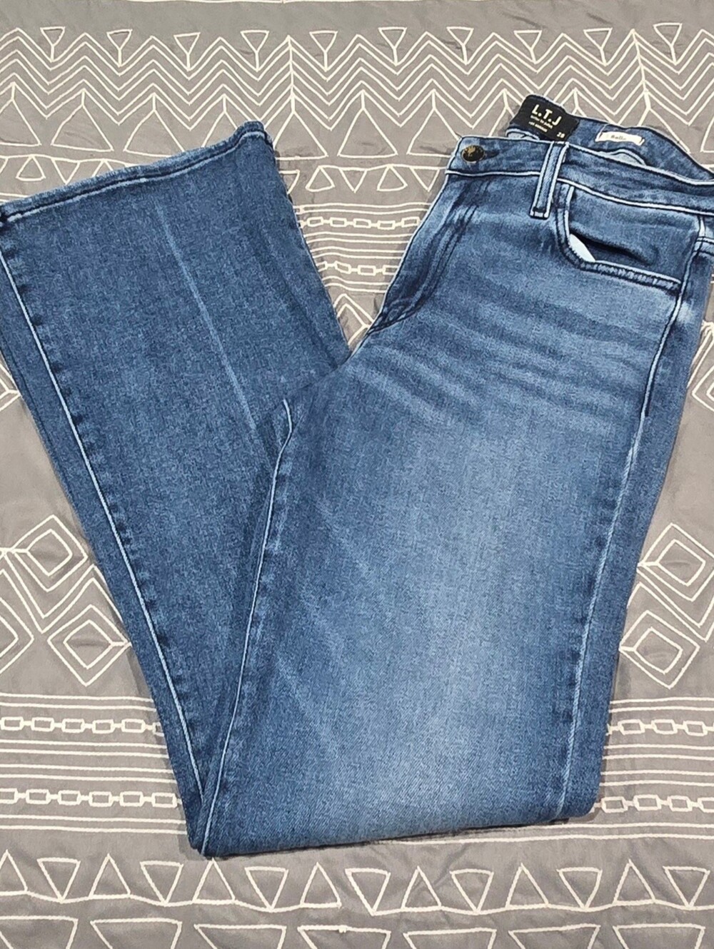 Letter To Juliet Bella Flare Jeans Size 28